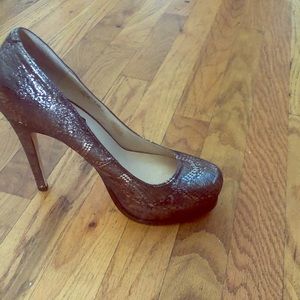 Black & gold & silver platform heels